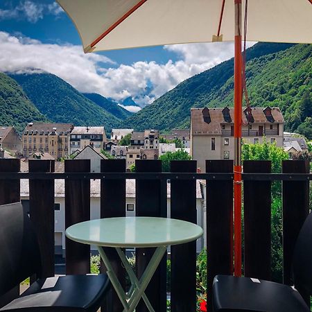 Cano'Py, Charmant 2 Pieces Avec Vue Montagne En Coeur De Ville Bagnères-de-Luchon Exterior foto